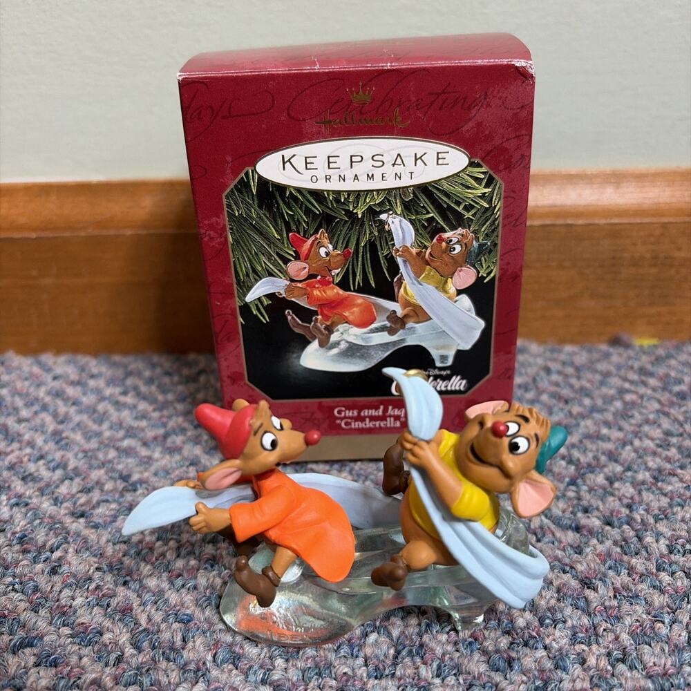 Vintage 1997 Hallmark Keepsake Gus and Jaq Cinderella Glass Slipper Ornament